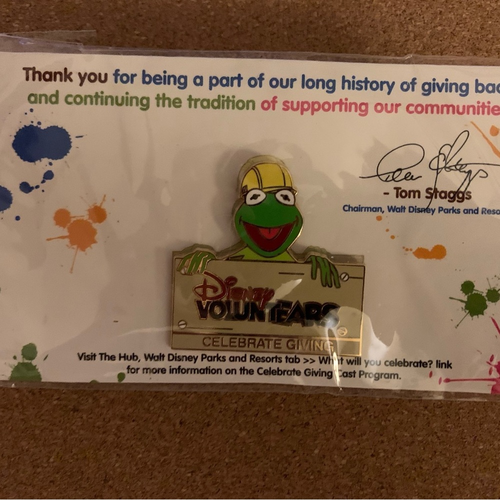 Disney volunteered Kermit the frog pin